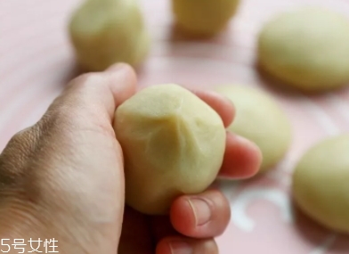 糖糕炸出來很硬怎么辦？