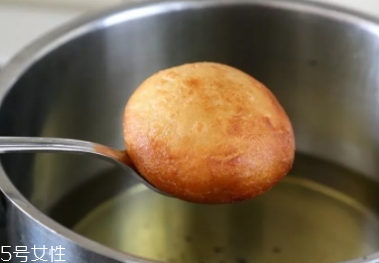 糖糕炸出來很硬怎么辦？