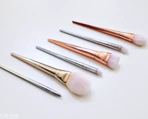 鼻影刷什么牌子好用？