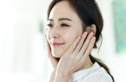 美白精華用前需要打底嗎？需要爽膚水打底