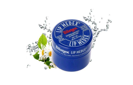 天天涂唇膏有什么好處和壞處？持久水潤(rùn)一整天