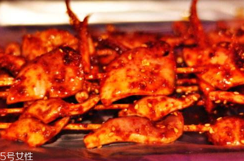 烤箱烤魷魚(yú)多長(zhǎng)時(shí)間 烤箱烤魷魚(yú)溫度和時(shí)間 烤箱烤魷魚(yú)多長(zhǎng)時(shí)間 烤箱烤魷魚(yú)溫度和時(shí)間