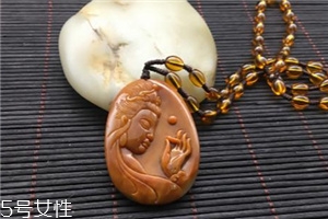 黃龍玉能碰水嗎？冷水是可以碰的