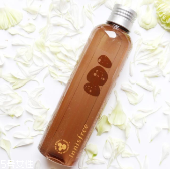 油性肌膚適合用什么品牌的護膚品？這6款產品拯救大油田