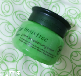 油性肌膚適合用什么品牌的護膚品？這6款產(chǎn)品拯救大油田