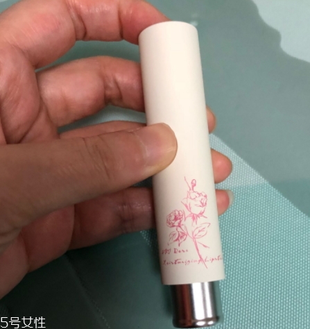 潤唇膏孕婦能用嗎？建議使用孕婦專用唇膏