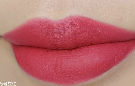 唇色深適合什么顏色口紅？多嘗試才會(huì)找到最適合自己的