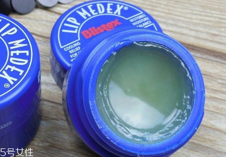 blistex小藍(lán)罐怎么用？性價(jià)比超高的護(hù)唇膏