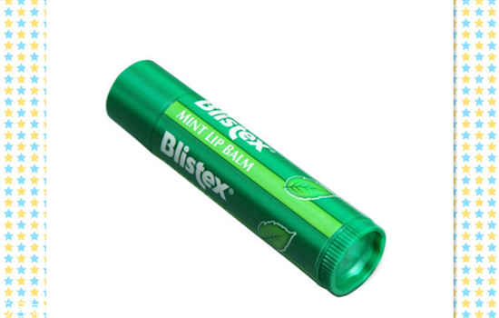 blistex唇膏有哪幾款？使用唇膏應(yīng)該適量