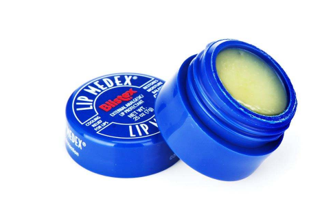 blistex碧唇小藍罐唇膏孕婦可以用嗎？孕婦避免使用