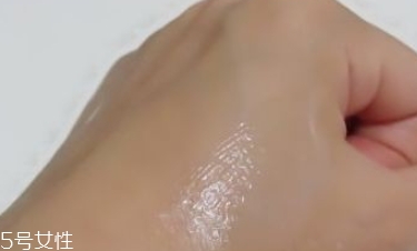 紀梵希水漾活妍面霜好用嗎？冰淇淋質(zhì)地的面霜評測