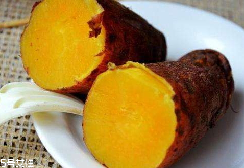 微波爐烤紅薯可以用保鮮膜嗎 微波爐保鮮膜烤紅薯方法 微波爐烤紅薯可以用保鮮膜嗎 微波爐保鮮膜烤紅薯方法