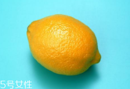 檸檬精油能美白嗎？強(qiáng)效對(duì)抗黑色素