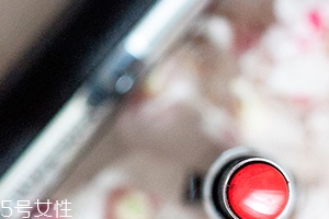 口紅要放在冰箱里嗎？保存口紅的小技巧