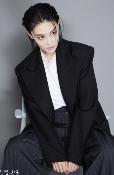 內扣短發(fā)適合什么臉型？臉小是關鍵