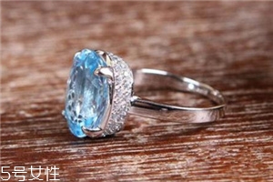 托帕石能終身佩戴嗎？佩戴之前先要知道這個