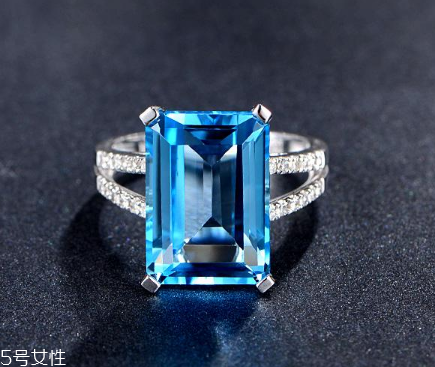 托帕石價(jià)格多少錢(qián)一克？明星最?lèi)?ài)的托帕石