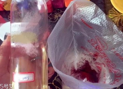 唇釉怎么做？教你自制唇釉的方法