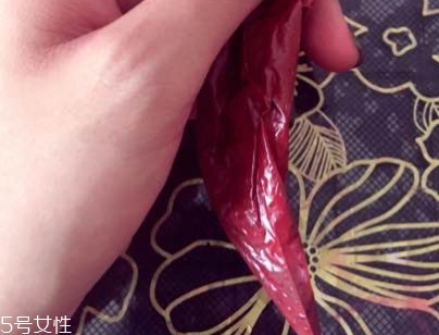 唇釉怎么做？教你自制唇釉的方法