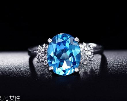 托帕石是碧璽嗎？原來兩者的區(qū)別在這里