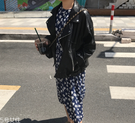 短款皮衣怎么搭配好看？酷girl的冬日選擇