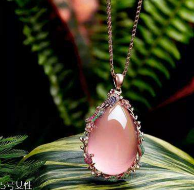 芙蓉石有收藏價值嗎？這幾類芙蓉石收藏價值非常高