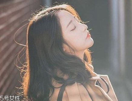 什么短發(fā)發(fā)型最清爽養(yǎng)眼？鎖骨短發(fā)發(fā)型推薦