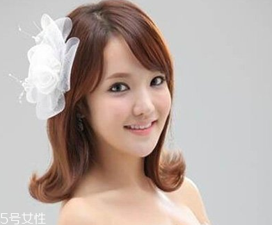 短發(fā)怎么做新娘造型？編發(fā)好看又簡(jiǎn)單