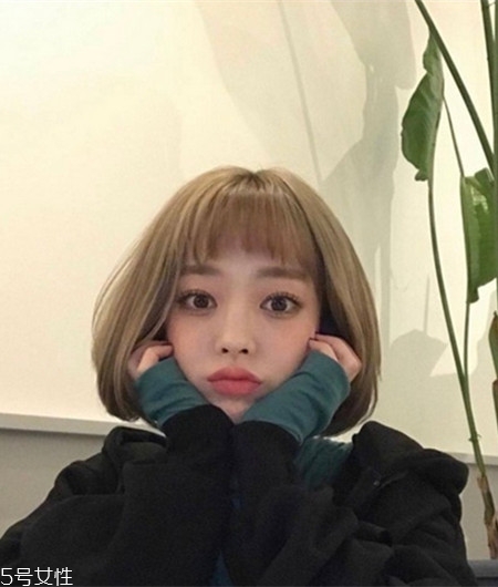 圓臉妹子適合什么發(fā)型？短發(fā)更能突顯氣質(zhì)