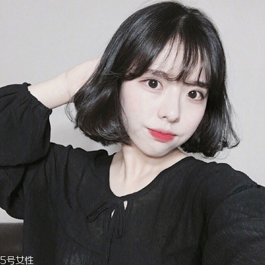 內扣短發(fā)適合什么臉型？臉小是關鍵