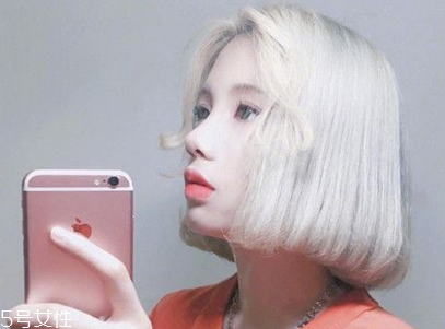 2018最流行的短發(fā)發(fā)型 六款短發(fā)不能錯過的顏色 2018最流行的短發(fā)發(fā)型 六款短發(fā)不能錯過的顏色