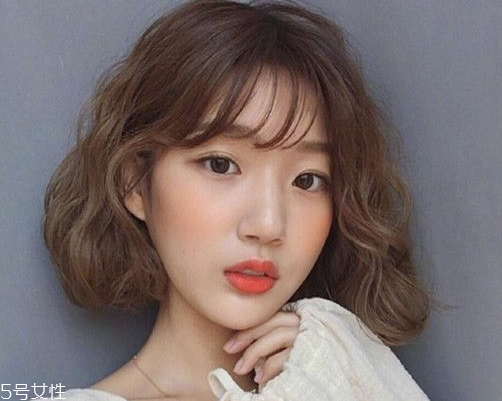 齊肩短發(fā)怎樣最好看？染這些顏色好看又洋氣