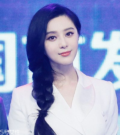 短發(fā)怎么做新娘造型？編發(fā)好看又簡(jiǎn)單