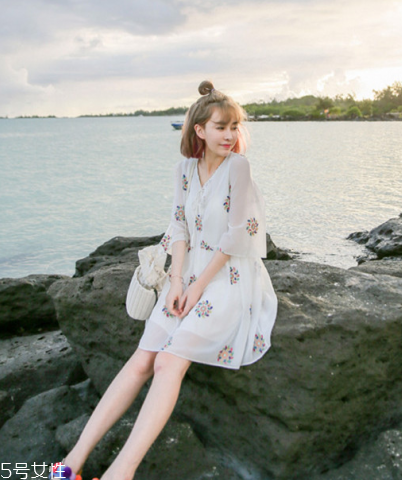 短發(fā)女生穿衣搭配推薦 短發(fā)適合戴帽子 短發(fā)女生穿衣搭配推薦 短發(fā)適合戴帽子