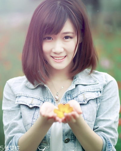 圓臉有劉海好還是沒有劉海好？頭發(fā)少又細(xì)不適合短發(fā)