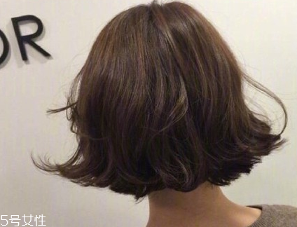 短發(fā)可以燙什么發(fā)型？聽說這些短發(fā)可以瘦臉