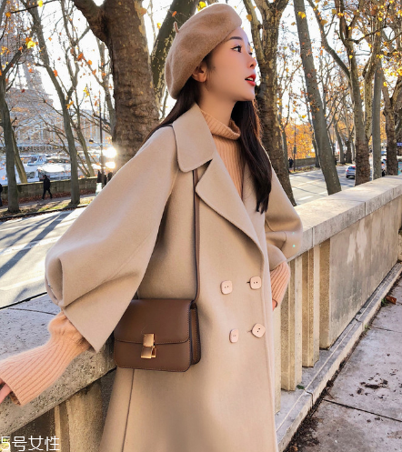 毛衣會縮水還是變大？和毛衣材質(zhì)有關(guān)