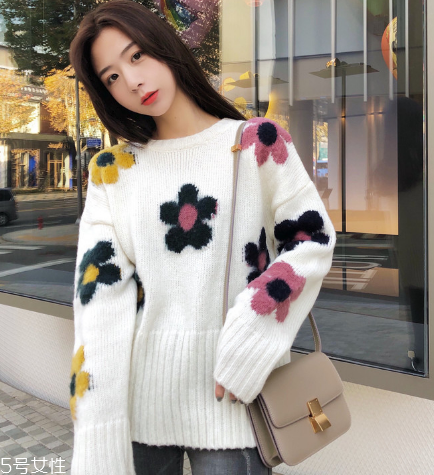 毛衣有機(jī)油味有毒嗎？貼身穿一定要處理干凈