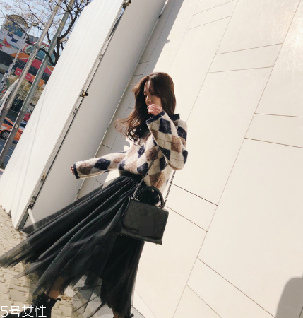 毛衣掉色算質(zhì)量問(wèn)題嗎？看掉色的嚴(yán)重程度決定