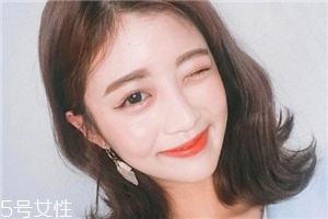 齊肩發(fā)怎么燙好看？女生發(fā)型設計與臉形搭配