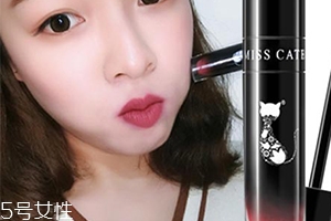 透明唇蜜哪個(gè)牌子好？打造玻璃唇效果