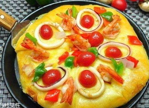 微波爐烤披薩用什么火 建議用大火 微波爐烤披薩用什么火 建議用大火