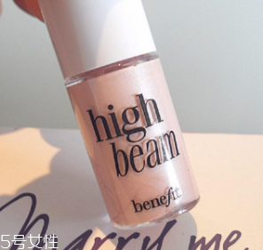 cpb高光哪個(gè)色號(hào)好用？11號(hào)淺色不挑皮