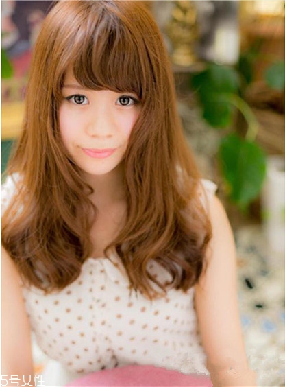 鵝蛋臉扎什么馬尾好看？肉肉臉適合這些發(fā)型