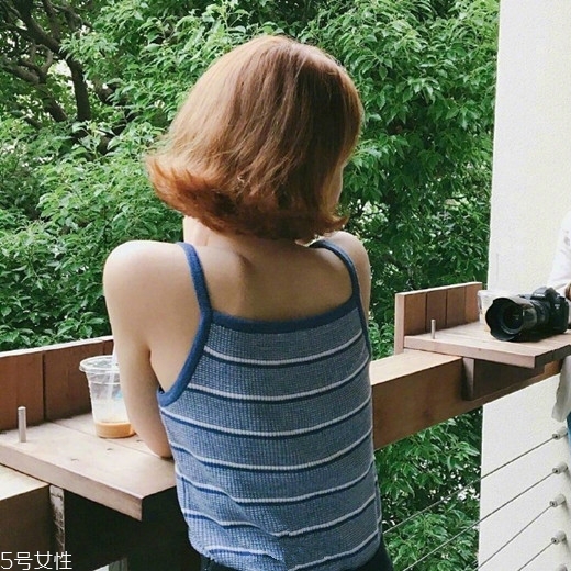 齊肩發(fā)怎么燙好看？女生發(fā)型設(shè)計(jì)與臉形搭配