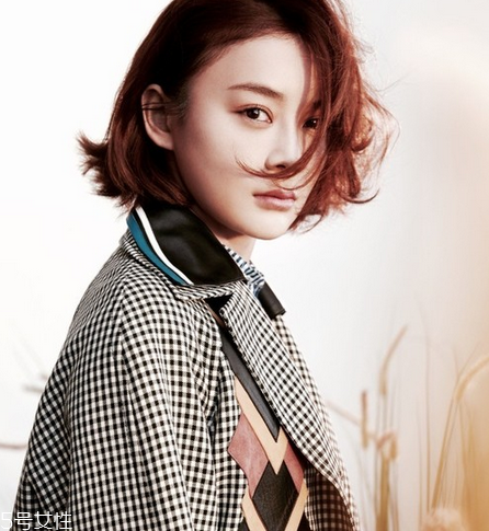 外翹短發(fā)適合什么臉型？再燙內扣你就out了