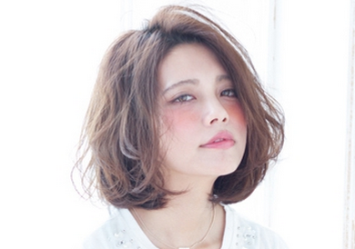 齊肩發(fā)怎么燙好看？女生發(fā)型設(shè)計(jì)與臉形搭配