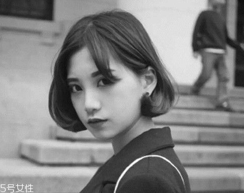 2018最流行的十款發(fā)型 優(yōu)雅簡單的短發(fā)扎法 2018最流行的十款發(fā)型 優(yōu)雅簡單的短發(fā)扎法