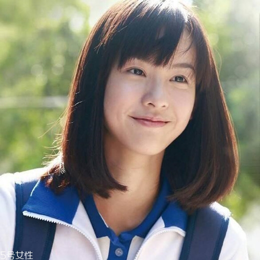 齊肩發(fā)怎么燙好看？女生發(fā)型設(shè)計(jì)與臉形搭配