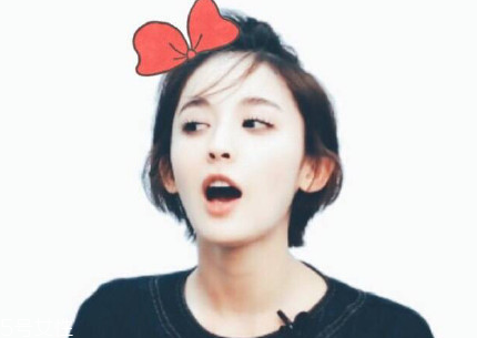 短頭發(fā)染什么顏色好看洋氣顯白？短發(fā)這樣弄好看又大方